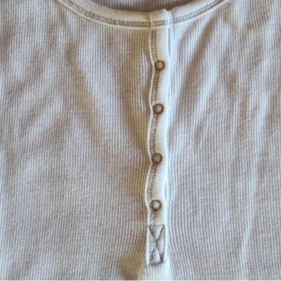 American Rag Women's Size Medium Short Sleeve Snap Front Polo Shirt - Picture 5 of 7